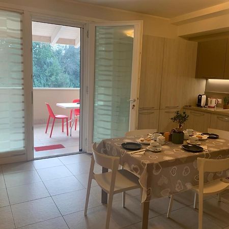 Le Noir Appartment Peschiera del Garda Exterior foto